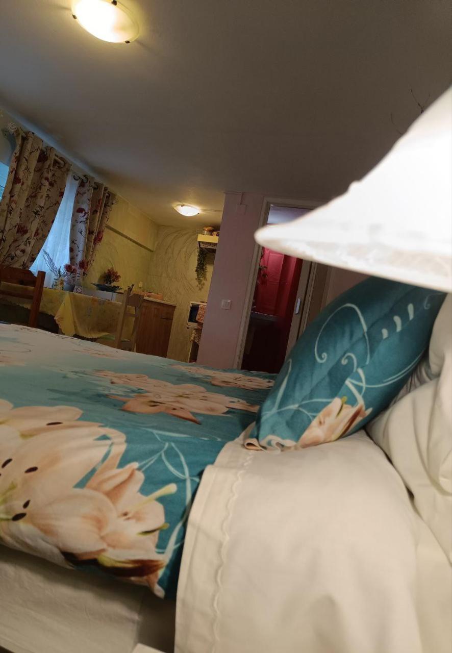 Maria Guesthouse 알리베리 객실 사진
